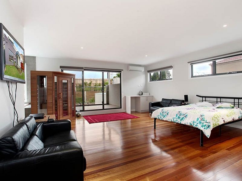 35 Jacana Street, Chadstone VIC 3148