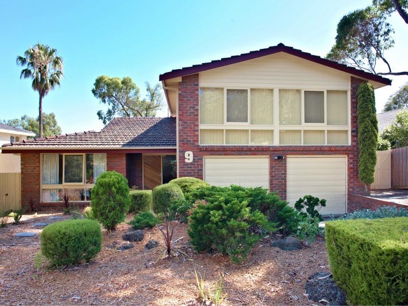 9 Redleaf Way, Wheelers Hill VIC 3150