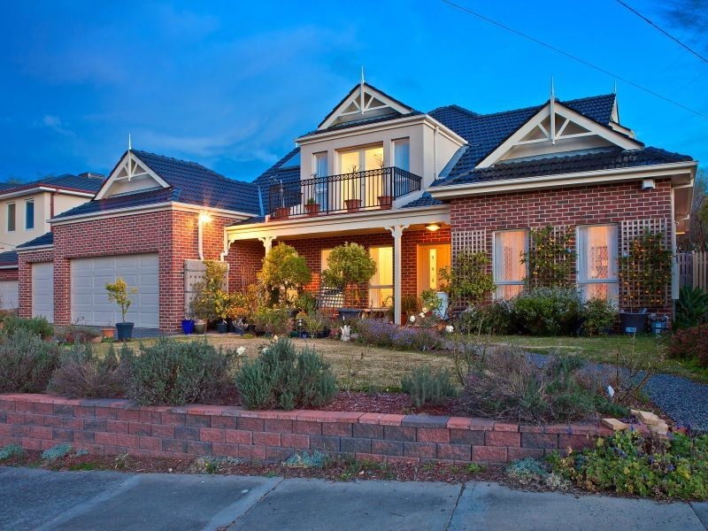 27 Angus Drive, Glen Waverley VIC 3150