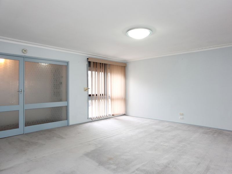 22 Cambridge Drive, Springvale South VIC 3172