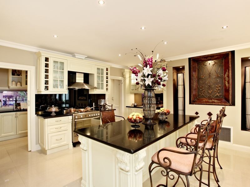 3 Ross Street, Doncaster East VIC 3109