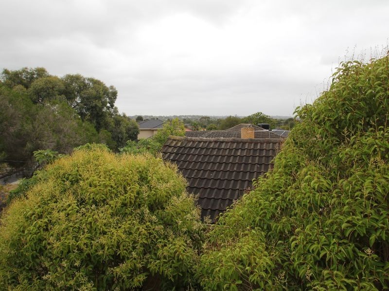 40 Kerrie Road, Glen Waverley VIC 3150