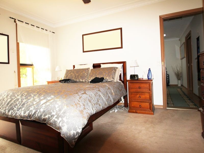 31 Remington Drive, Glen Waverley VIC 3150