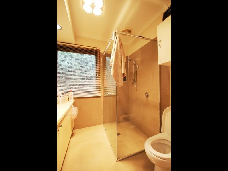 31 Remington Drive, Glen Waverley VIC 3150