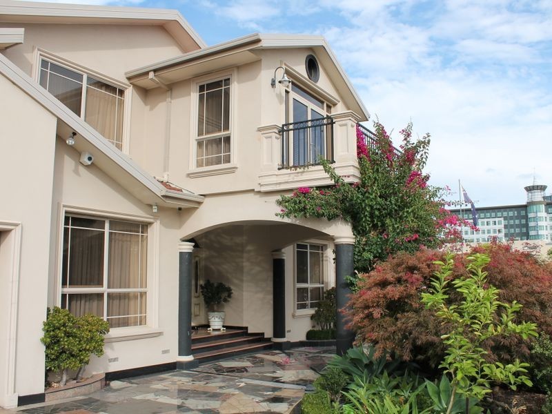 12 Little Street, Glen Waverley VIC 3150