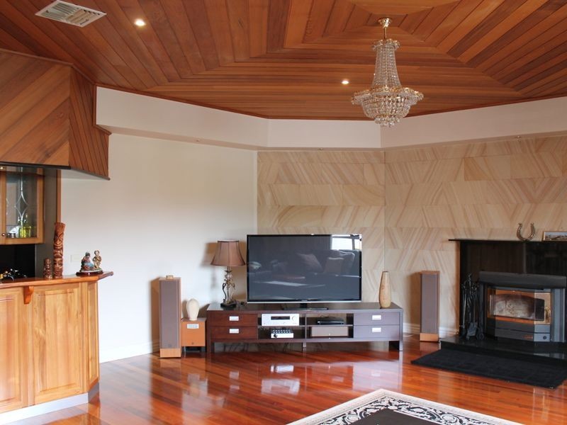 12 Little Street, Glen Waverley VIC 3150