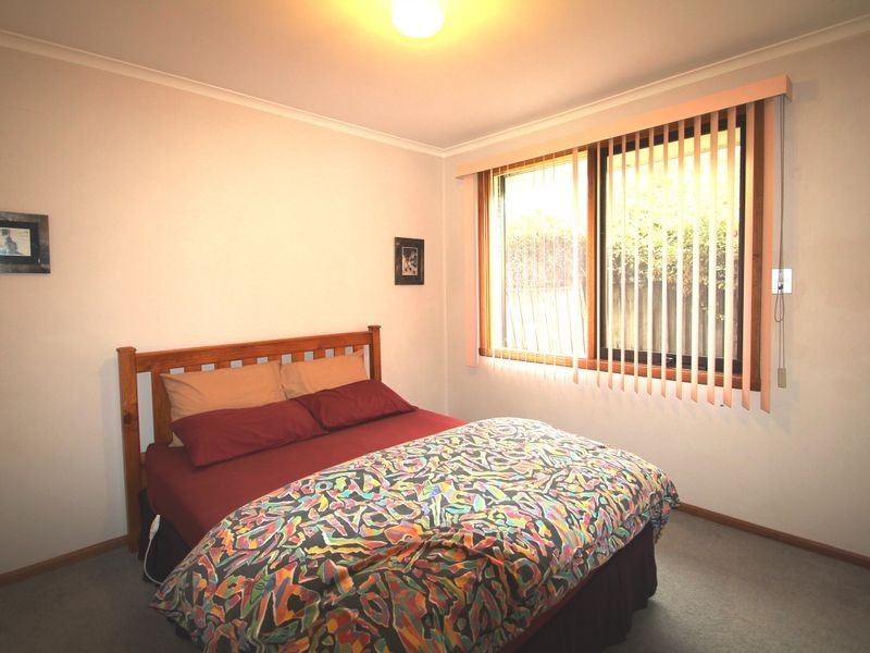 2/6 Waratah Street, Glen Waverley VIC 3150