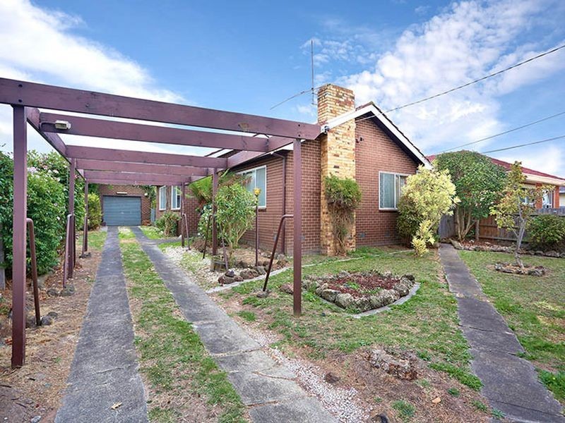 8 Kallay Street, Dandenong North VIC 3175