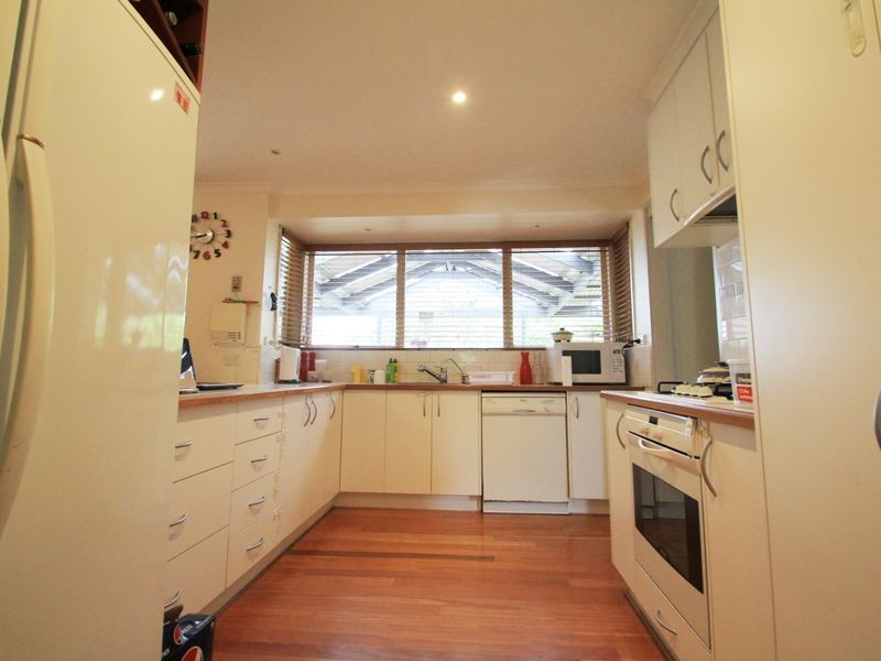 14 Matilda Avenue, Wantirna South VIC 3152