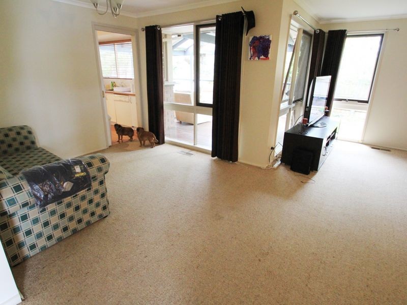 14 Matilda Avenue, Wantirna South VIC 3152