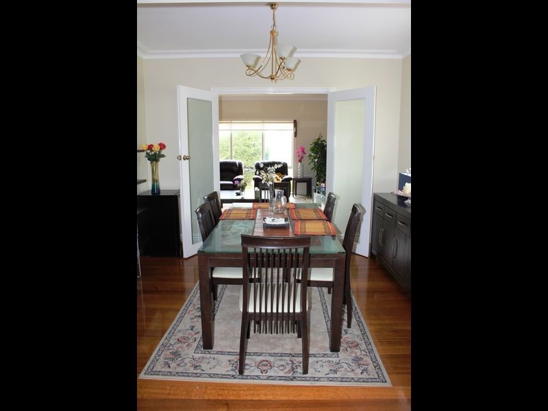 9 Sagan Court, Glen Waverley VIC 3150