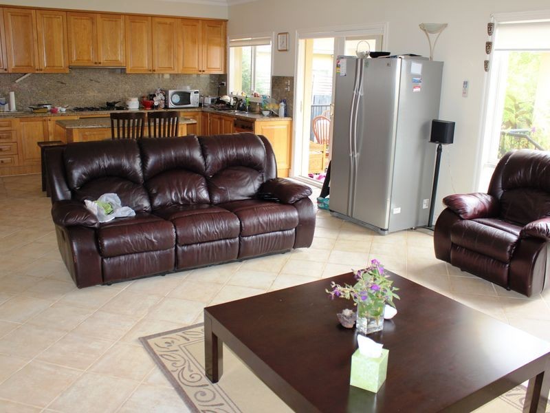 9 Sagan Court, Glen Waverley VIC 3150