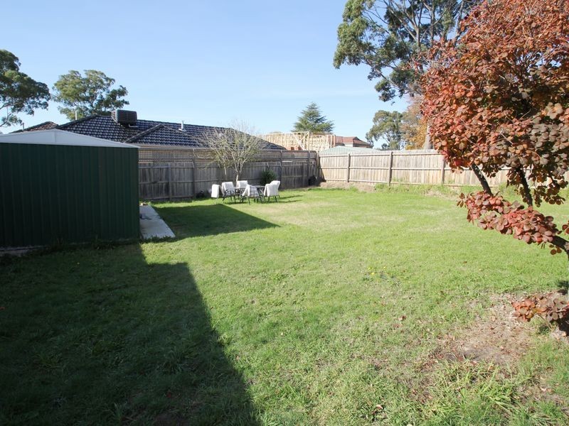 2 The Ridge, Glen Waverley VIC 3150
