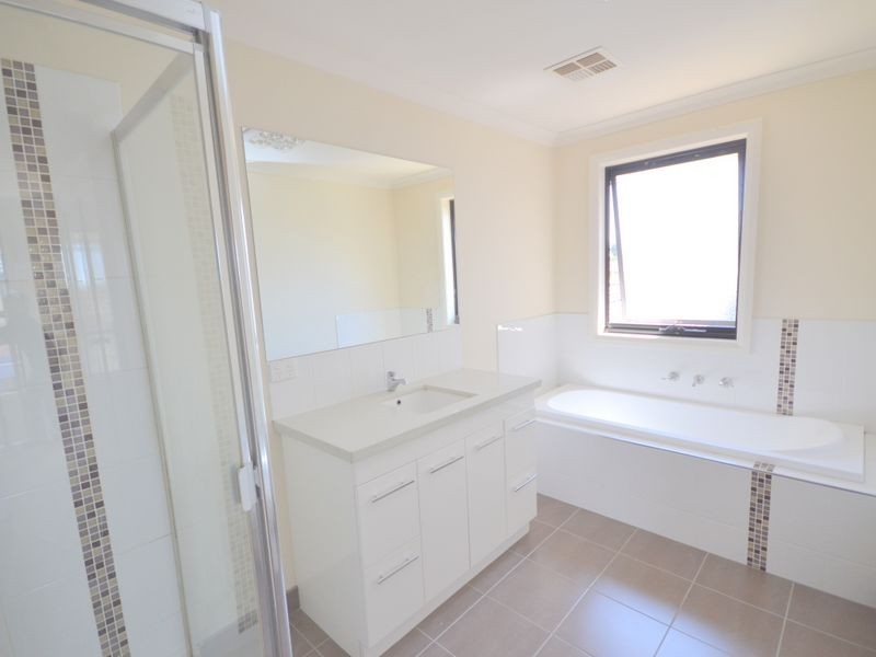 4/453-457 Springvale Road, Springvale VIC 3171