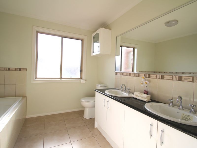 35A Regent Avenue, Springvale VIC 3171