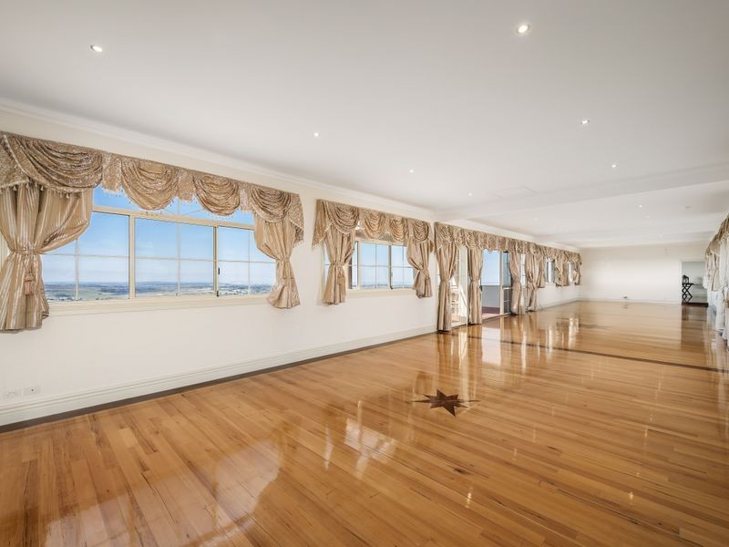 170 Vineyard Road, Sunbury VIC 3429