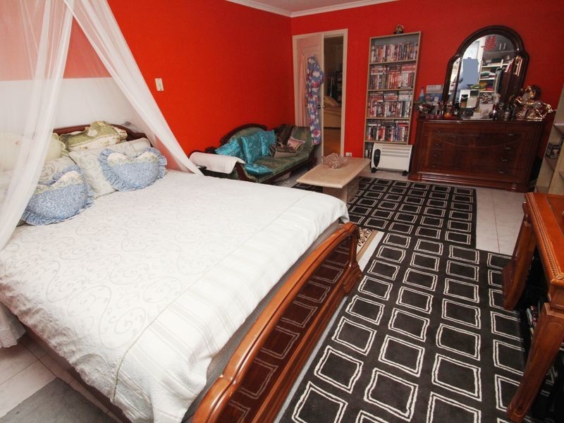 55 Bundeena Avenue, Keysborough VIC 3173