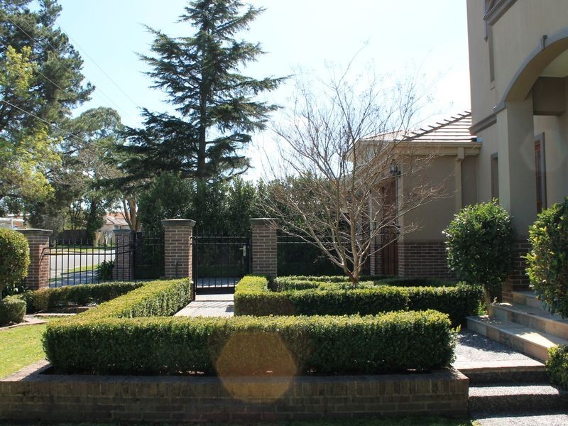 74 Leeds Road, Mount Waverley VIC 3149