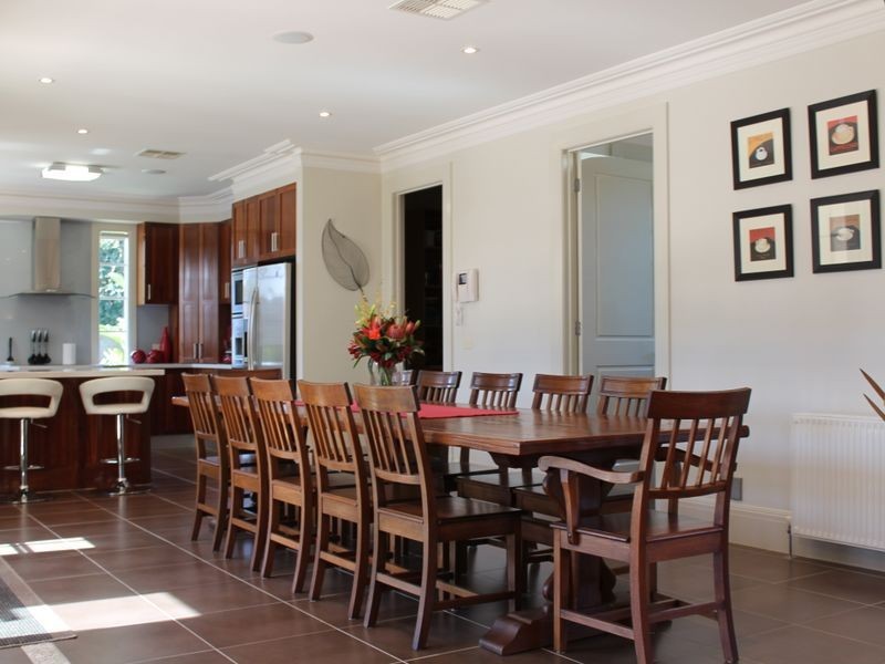 74 Leeds Road, Mount Waverley VIC 3149