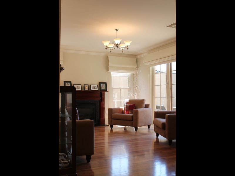 74 Leeds Road, Mount Waverley VIC 3149