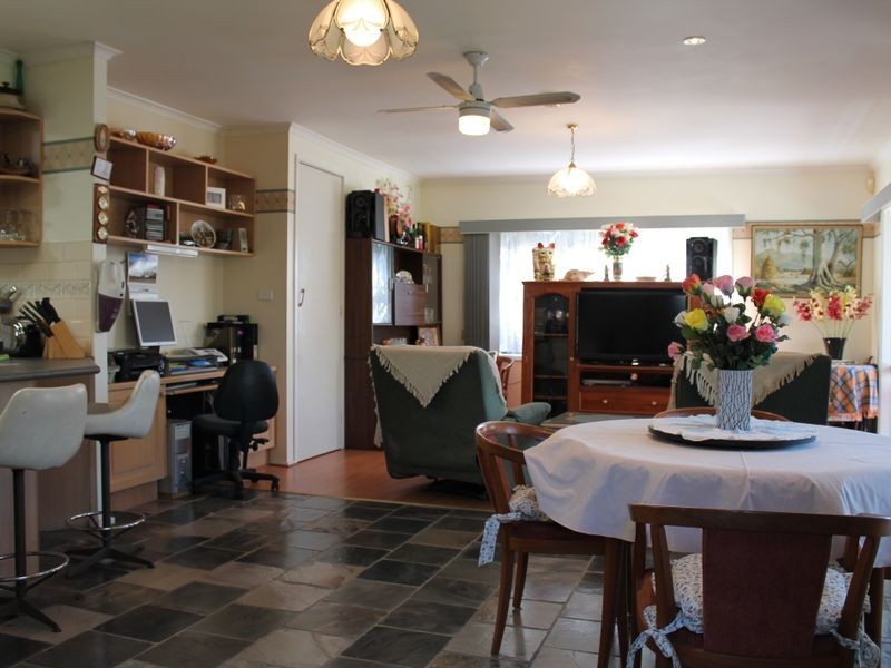 60 Leeds Road, Mount Waverley VIC 3149