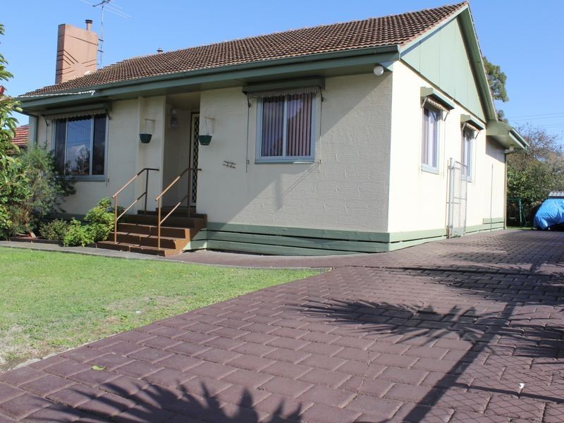 17 Ash Street, Doveton VIC 3177