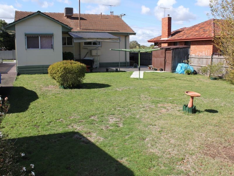 17 Ash Street, Doveton VIC 3177