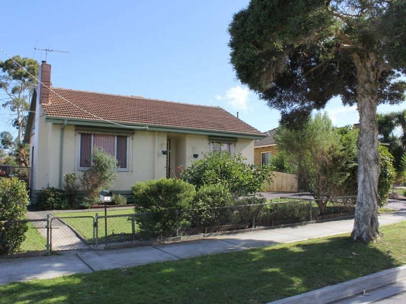 17 Ash Street, Doveton VIC 3177