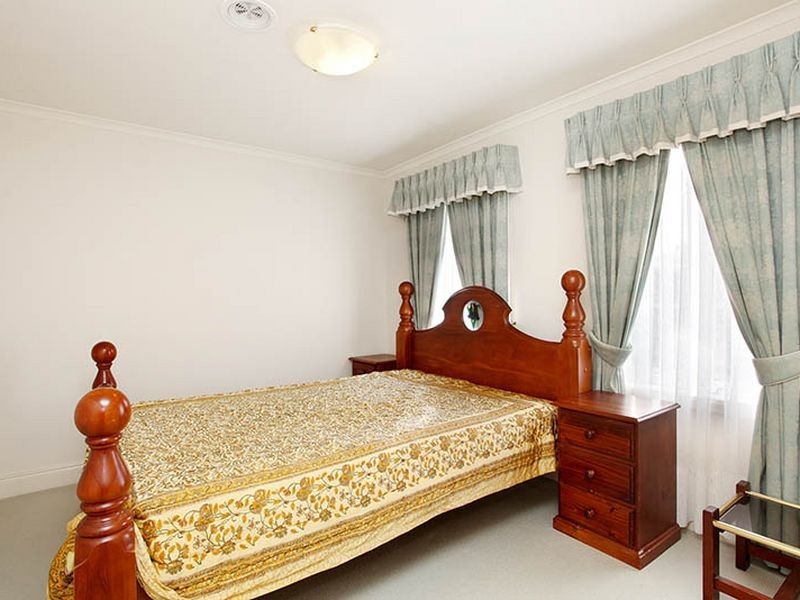 43 Kwinana Street, Glen Waverley VIC 3150