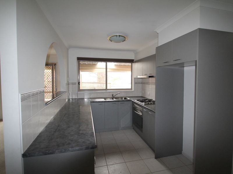 2/105 Burwood Highway, Burwood East VIC 3151