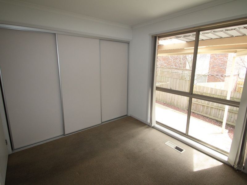 2/105 Burwood Highway, Burwood East VIC 3151