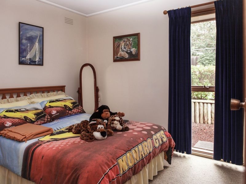 15 Cumberland Ct, Glen Waverley VIC 3150