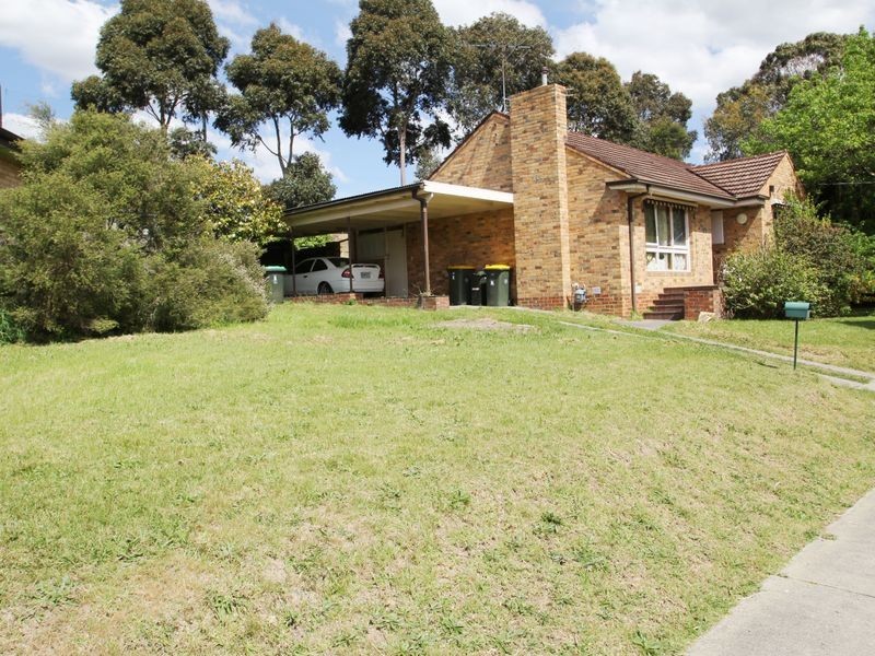 35 Inverness Ave, Burwood VIC 3125