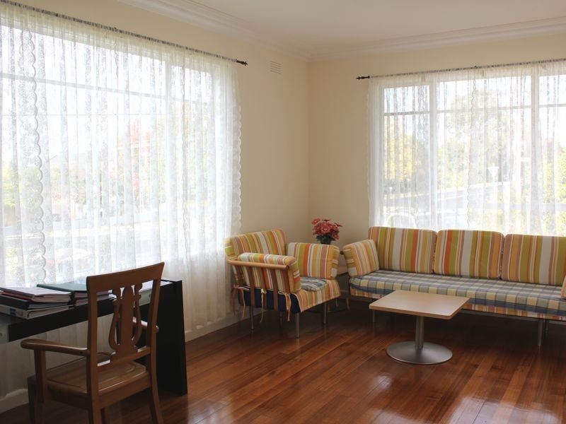 1/17 Doynton Parade, Mount Waverley VIC 3149