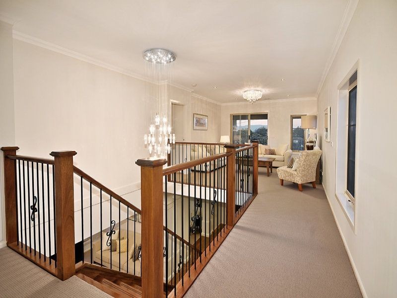 1 Brazilia Drive, Glen Waverley VIC 3150