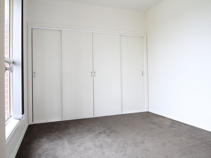 38 Tantallon Boulevard, Beaconsfield VIC 3807