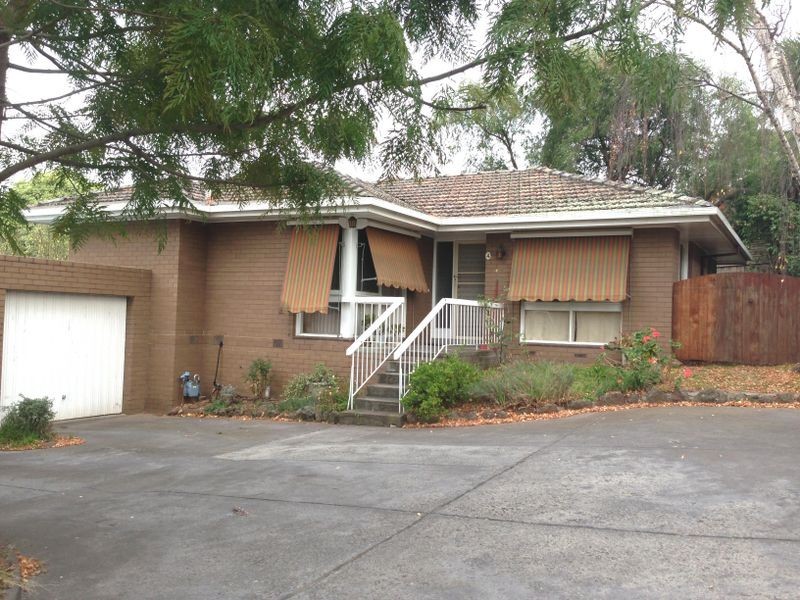 4/13 St Johns Wood Road, Mount Waverley VIC 3149