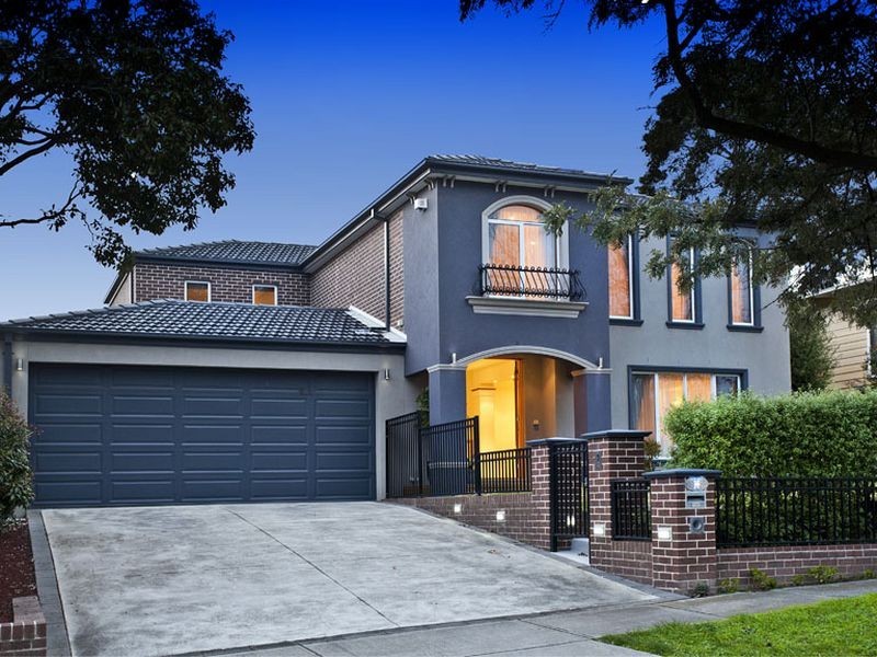 16 Kennedy Street, Glen Waverley VIC 3150