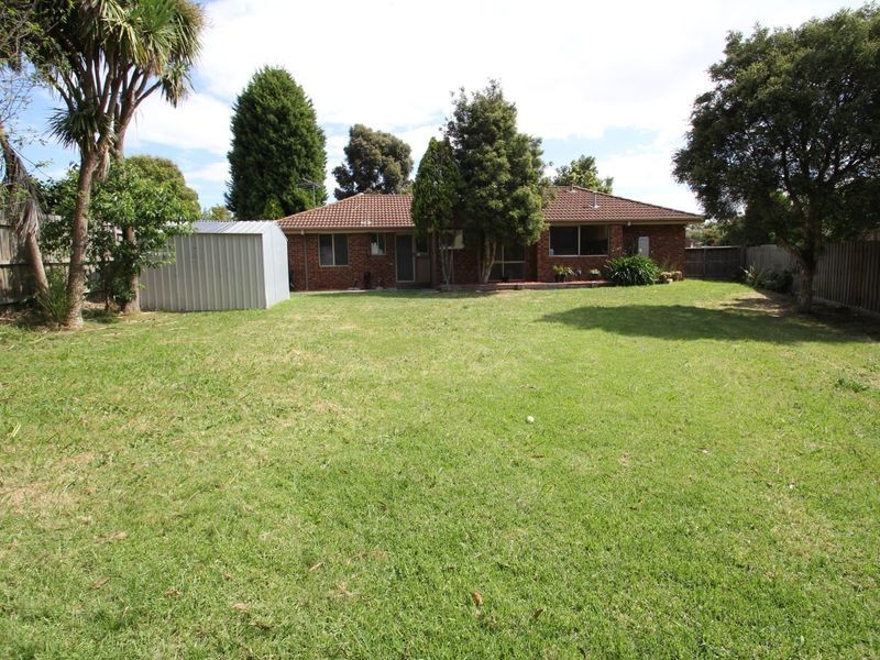 101 Bridgewater Way, Rowville VIC 3178
