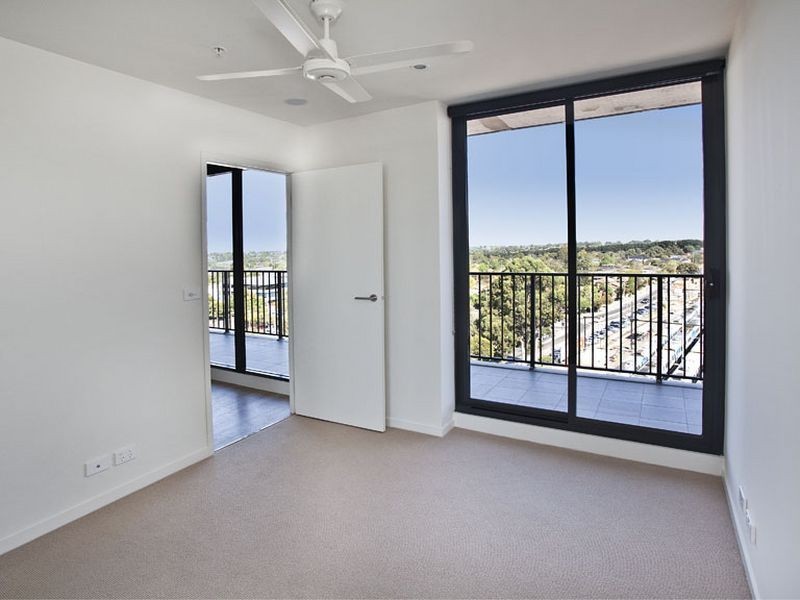 1112/39-45 Kingsway, Glen Waverley VIC 3150
