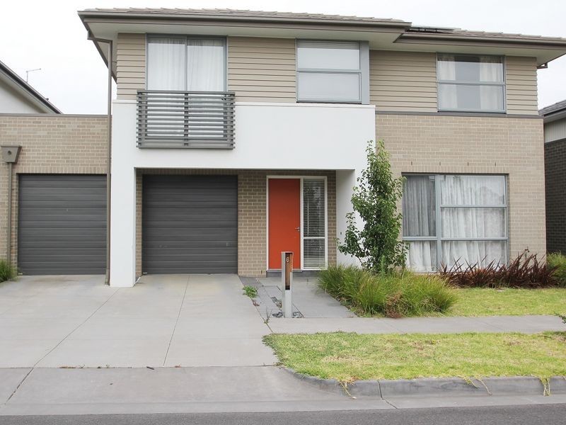 6 Brunton Cres, Mulgrave VIC 3170