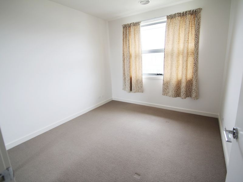 6 Brunton Cres, Mulgrave VIC 3170