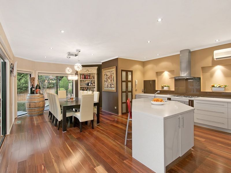 102 Lum Road, Wheelers Hill VIC 3150