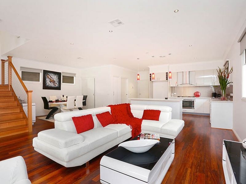 2/13 Richard Street, Glen Waverley VIC 3150