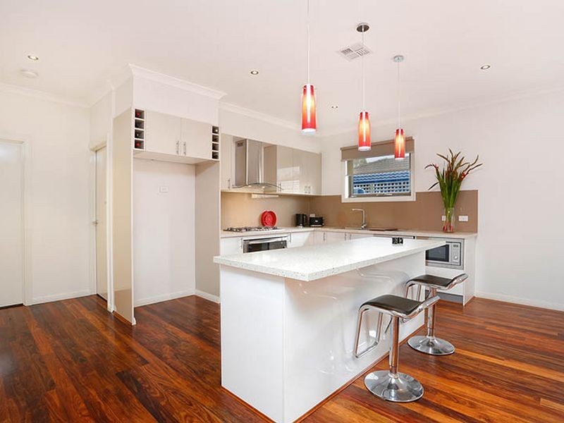 2/13 Richard Street, Glen Waverley VIC 3150