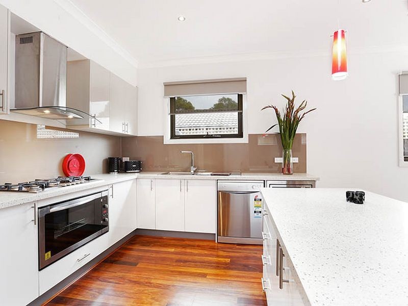 2/13 Richard Street, Glen Waverley VIC 3150