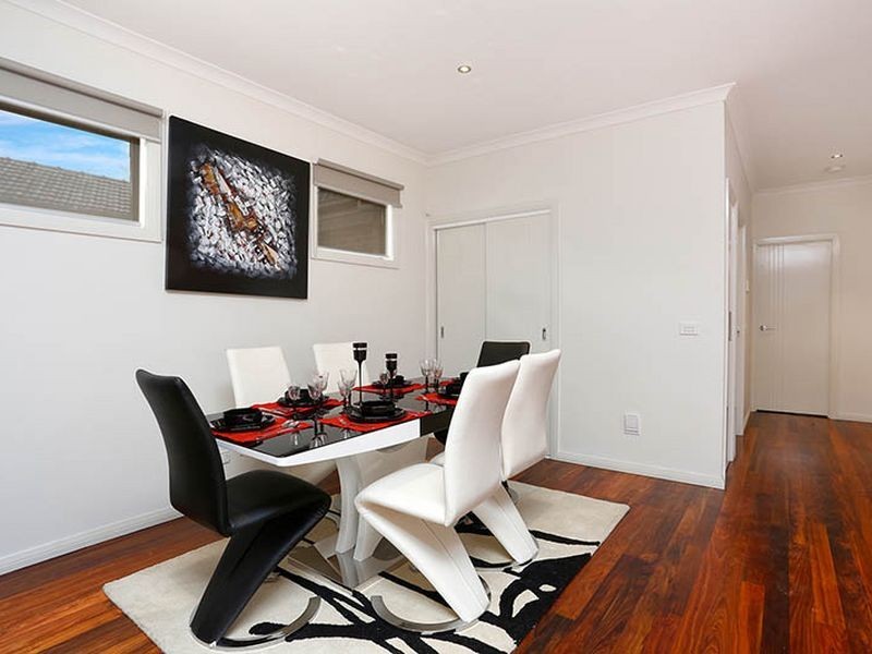 2/13 Richard Street, Glen Waverley VIC 3150