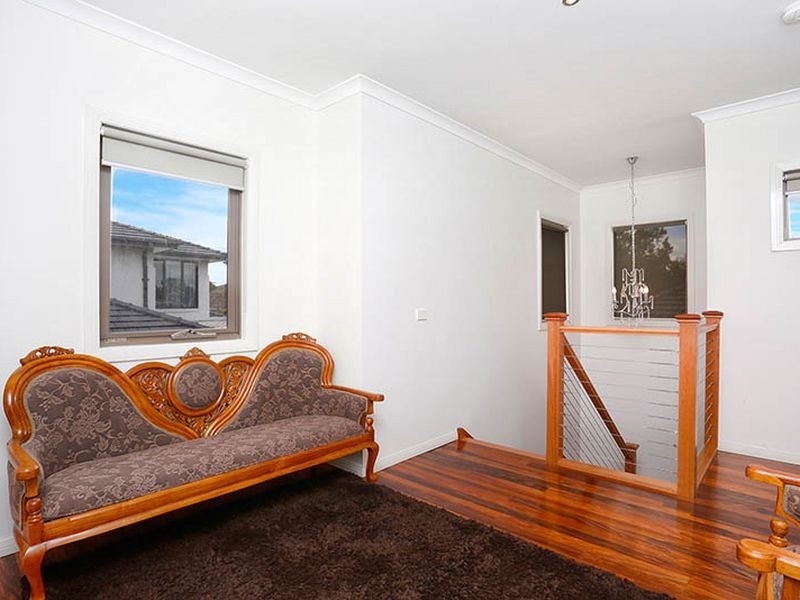 2/13 Richard Street, Glen Waverley VIC 3150