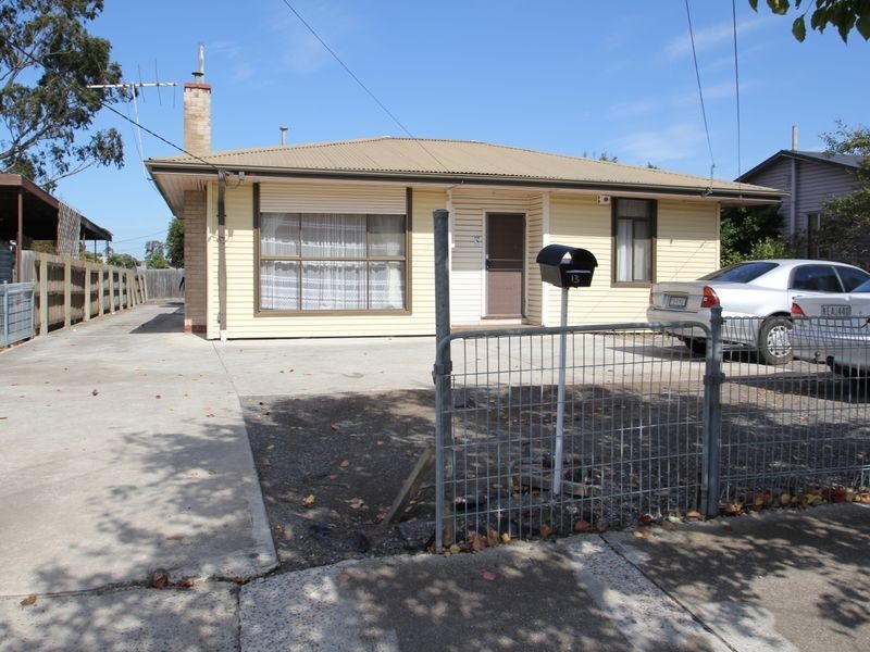 13 Shepherd Street, Braybrook VIC 3019