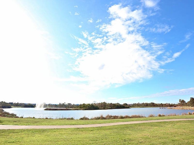 7 The Esplanade, Narre Warren South VIC 3805